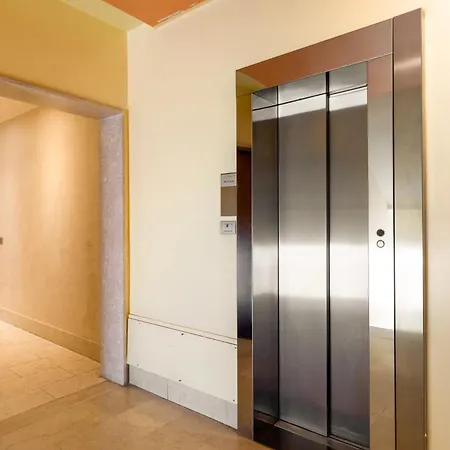 7th Floor - Porta Nuova Apartment Verona