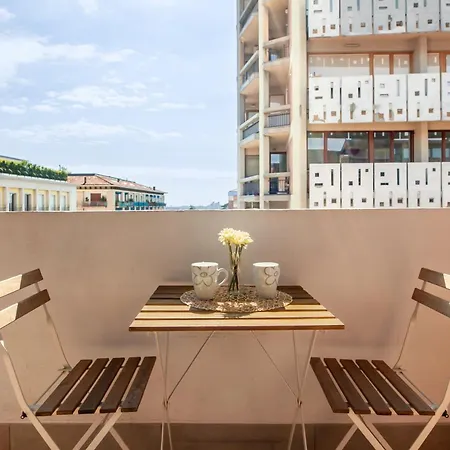 Apartment 7th Floor - Porta Nuova *